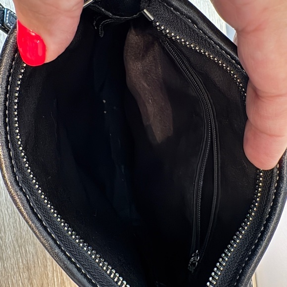 ☀️Coach signature C Crossbody - Picture 4 of 4